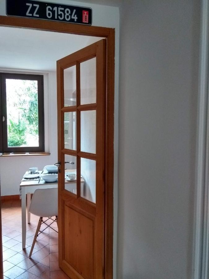 Number15 Guesthouse Каркассон Экстерьер фото